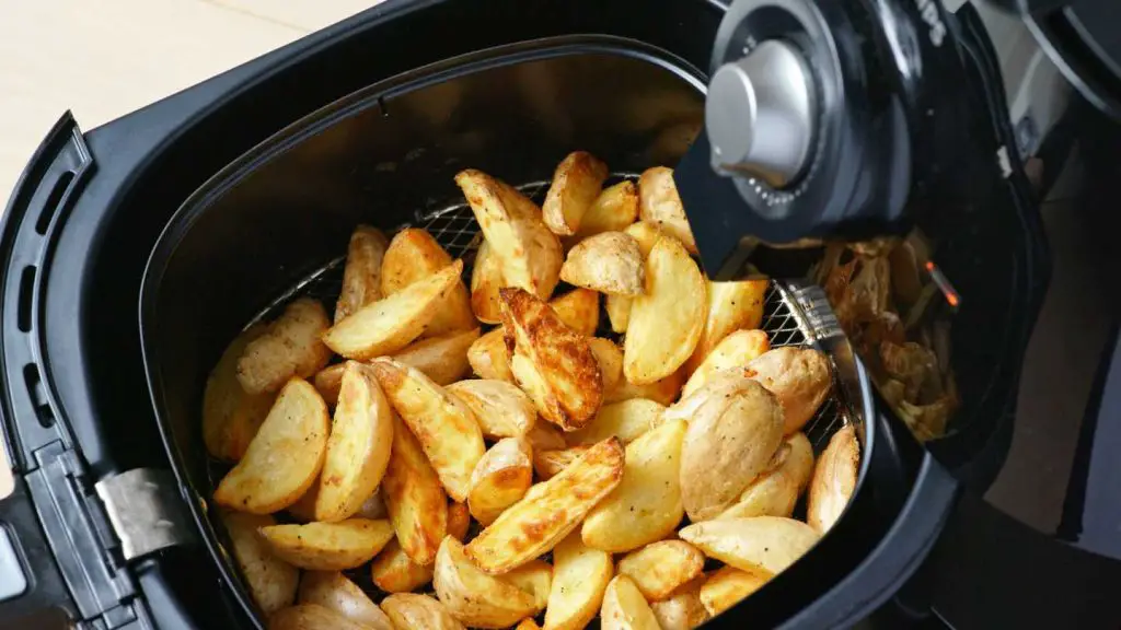 how long to reheat fries in air fryer