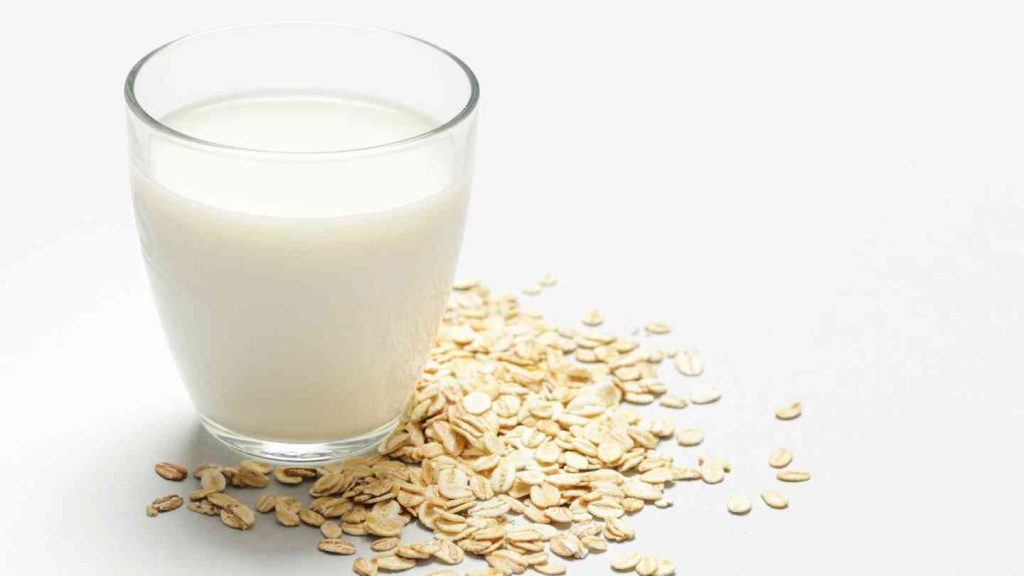 Does Oat Milk Need to be Refrigerated? The Ultimate Guide