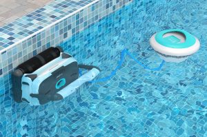 How Does a Robotic Pool Cleaner Work?